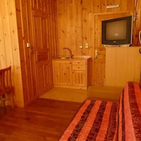 Kyllini Guest house *